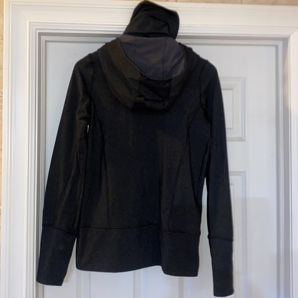 Lululemon zip up jacket - Picture 7 of 10